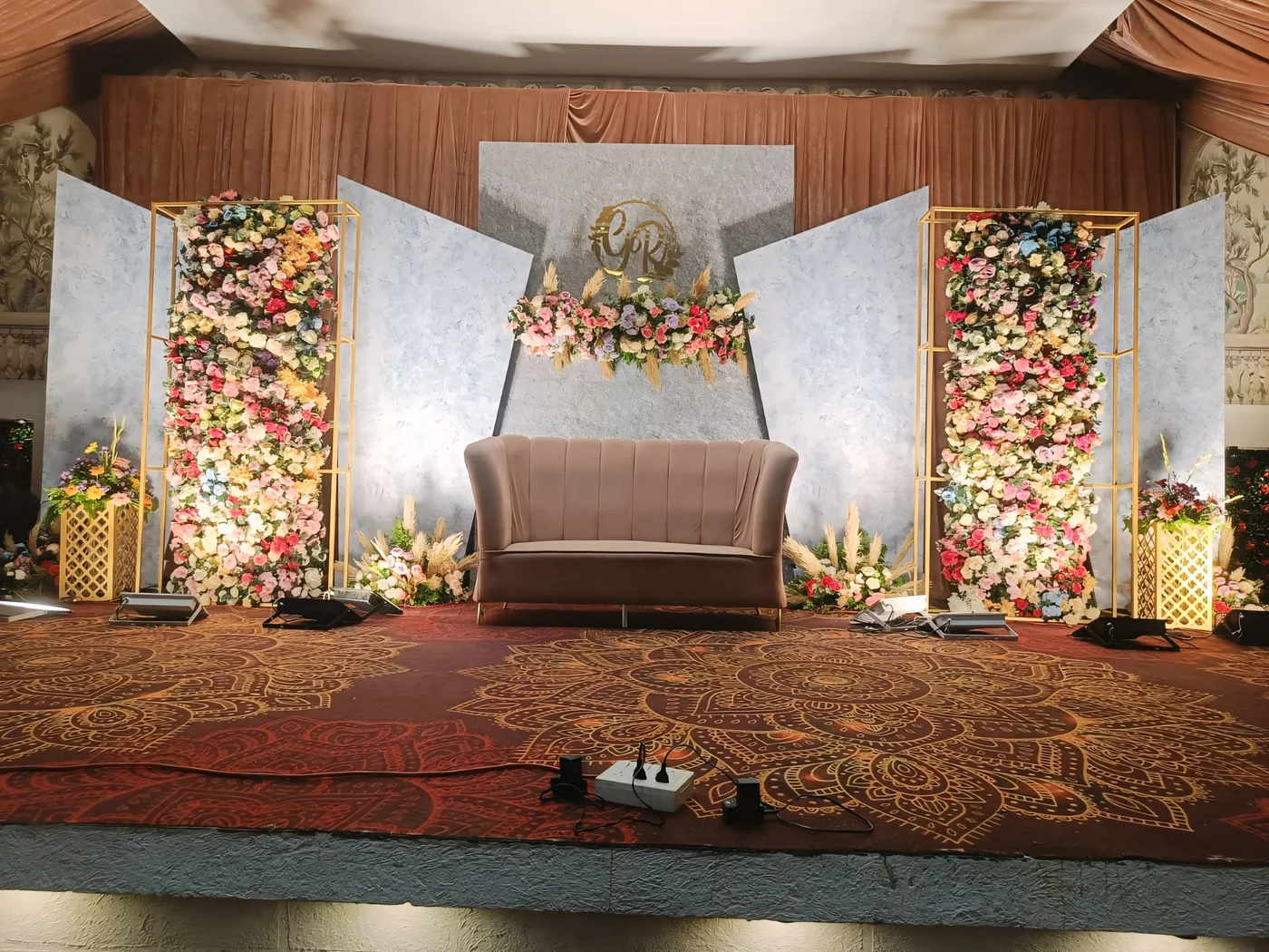 Warm floral styling with gold accents
